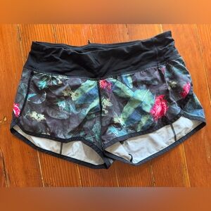 lululemon speed shorts - size 4